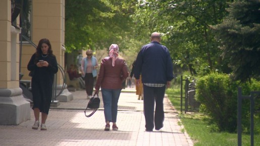 Россияне назвали порогом бедности зарплату в 48 тысяч рублей в месяц