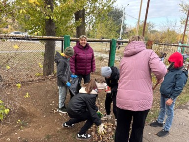 День единых действий проходит и в парке &quot;Семейный&quot; микрорайона Коаснооктябрьский